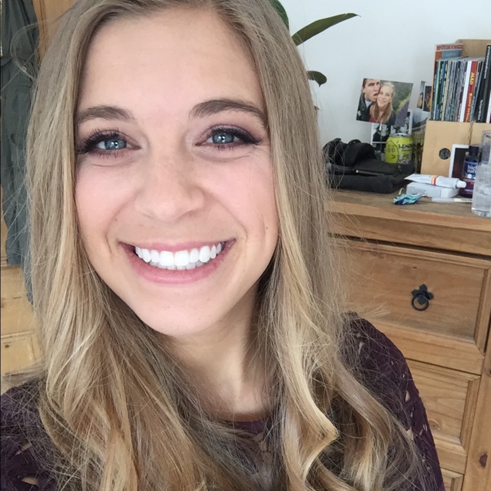 Meet your Posher, Jenelle